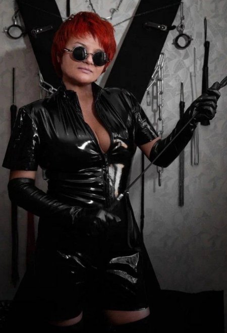 Проститутка Lily Black